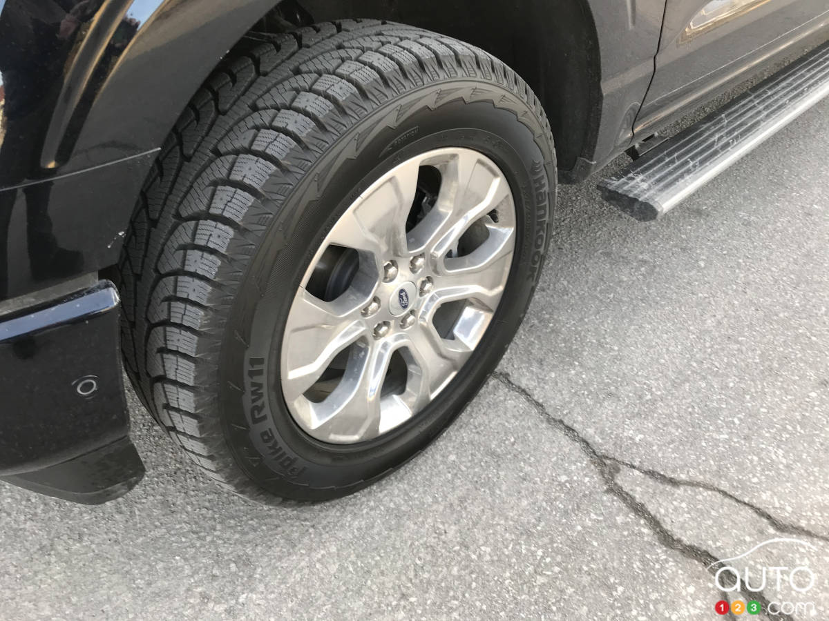 Pneu I-Pike, de Hankook